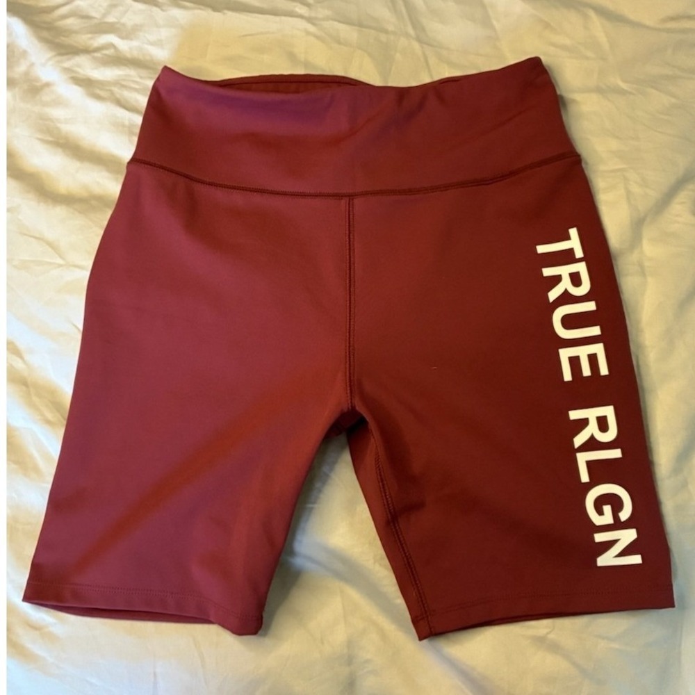 True Religion Womens Logo Biker Shorts Burgundy Red High Waist Athletic Small